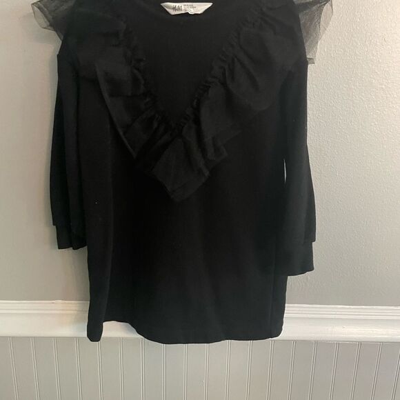 H&M Girls Black Sweater with Tulle Ruffle Details Size 5T - Picture 5 of 8